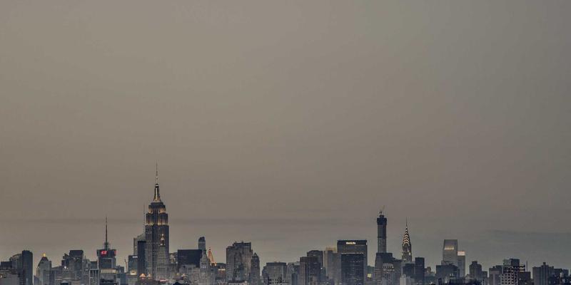 Air Jordan 复刻市场深度解析：哪些乔丹鞋款最具投资与收藏潜力？