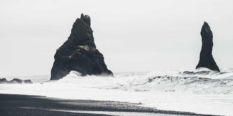 从Sneakers到潮流符号：掌握Air Jordan的收藏与穿搭进阶技巧